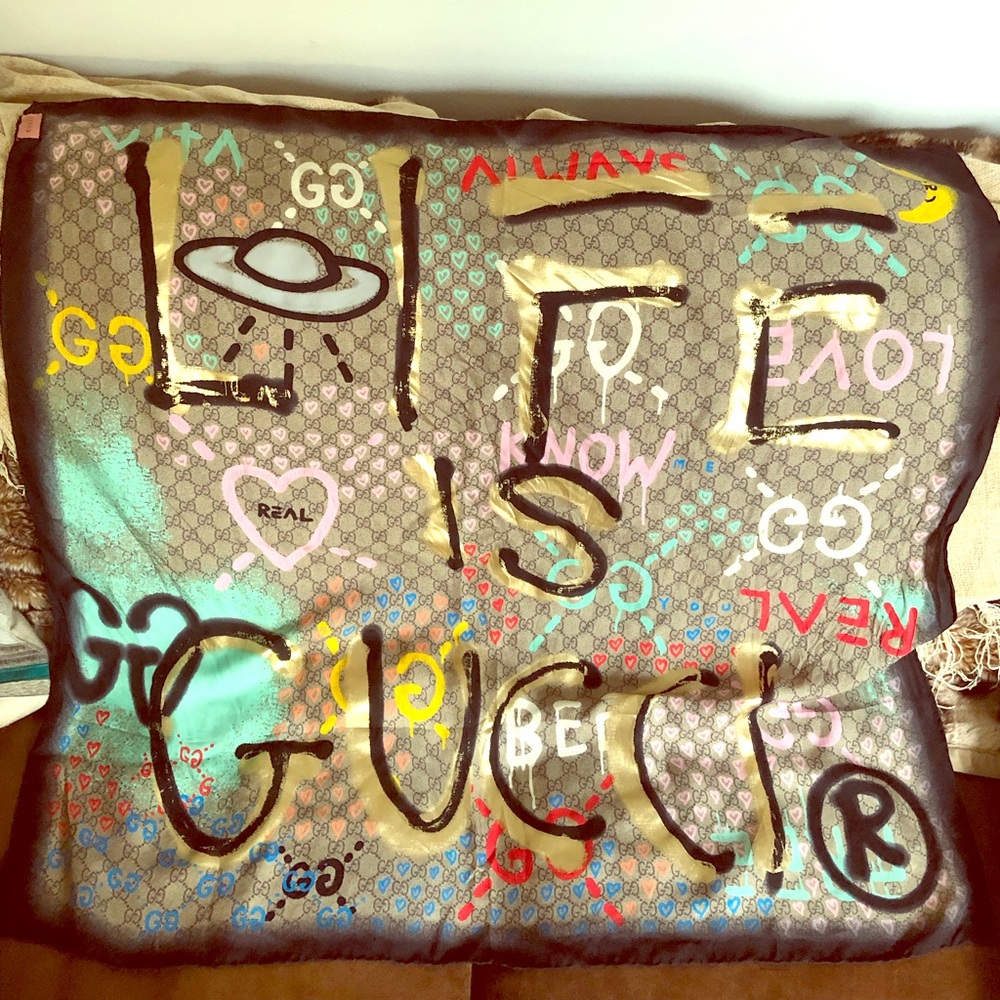 Gucci silk scarf brand new